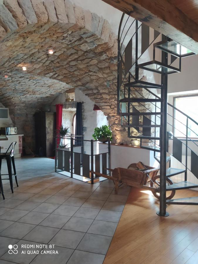 Villa Le Paillier d'Etienne. à La Cresse Extérieur photo