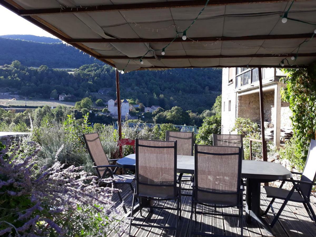 Villa Le Paillier d'Etienne. à La Cresse Extérieur photo